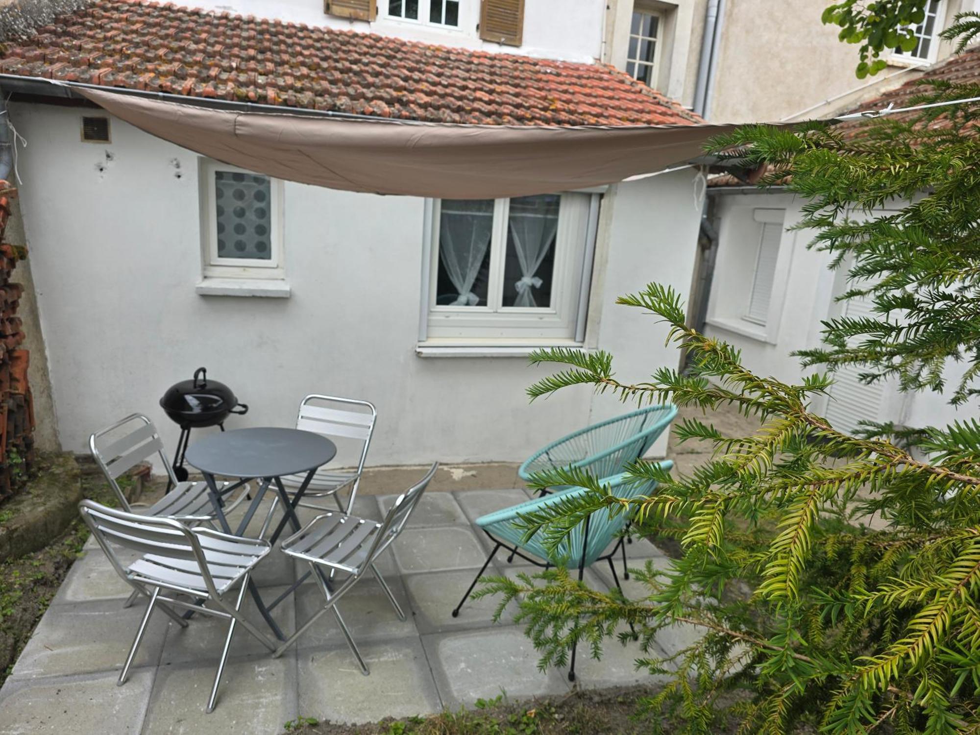 Appartement Cosy Étampes Eksteriør billede